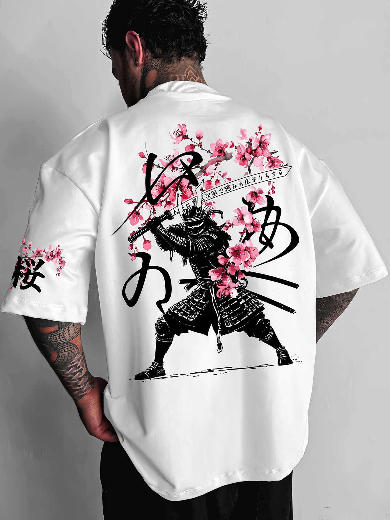 Streetwear Brand Japanese - T-Shirt con Grafica Samurai, Vestibilità Oversize,