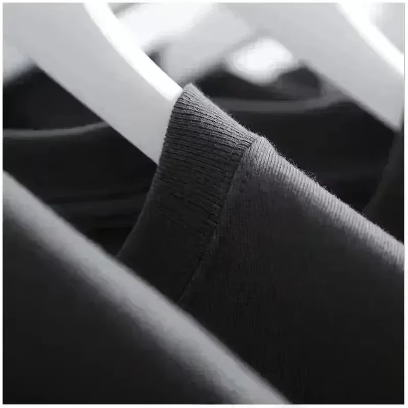 T-shirt bianca a forma di cuor - Streetwear Brand Japanese recensione e prezzo
