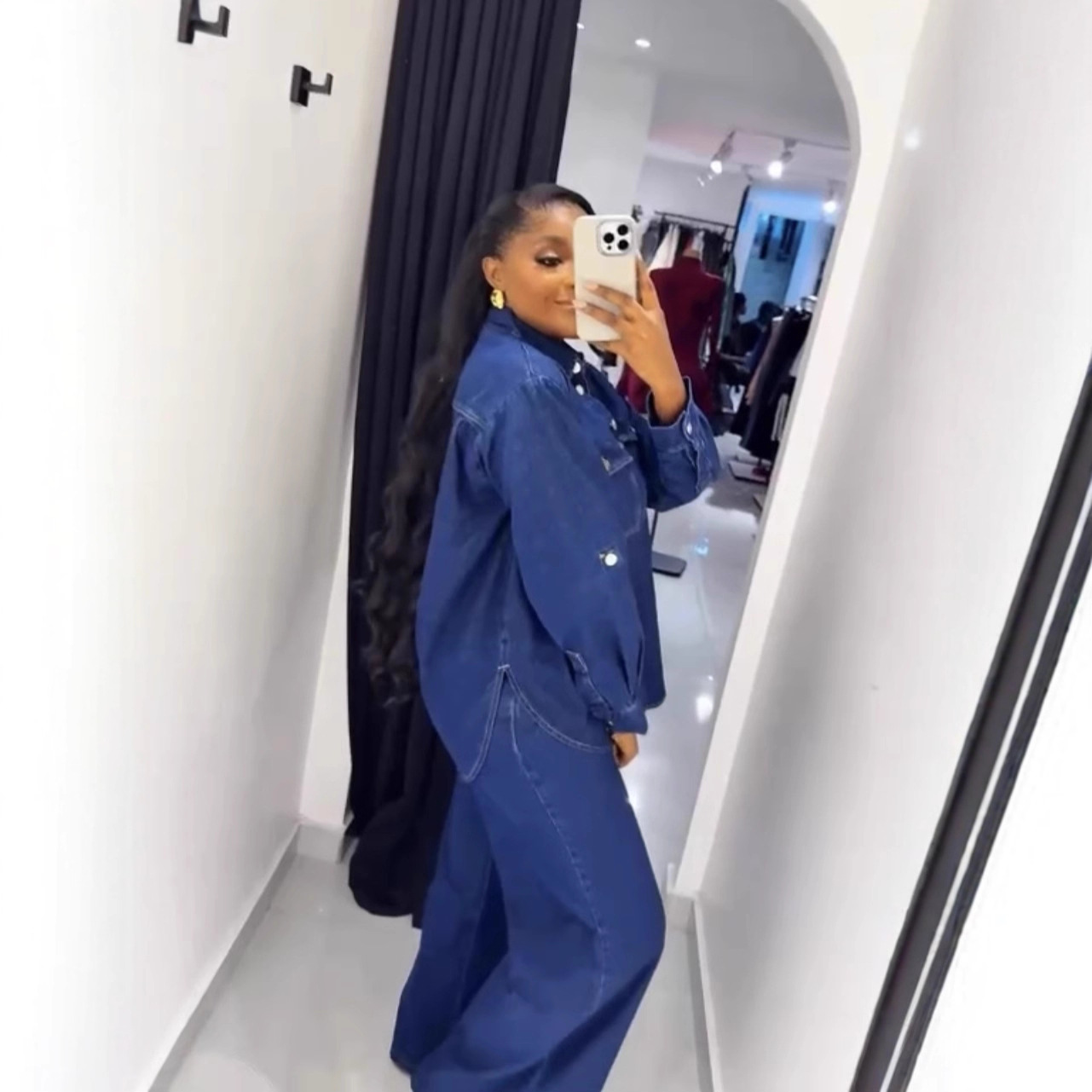 Completo due pezzi in denim da - Streetwear Brand Pants recensione e prezzo