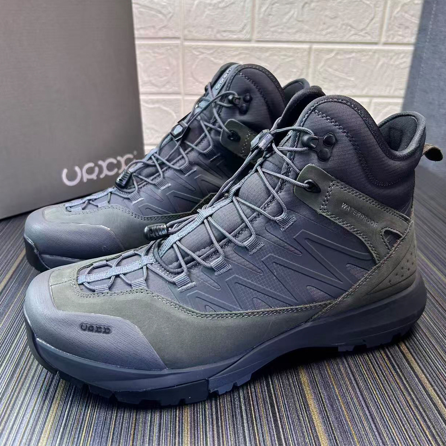 Scarpe da Trekking in Pelle di - Streetwear Brand Designer recensione e prezzo