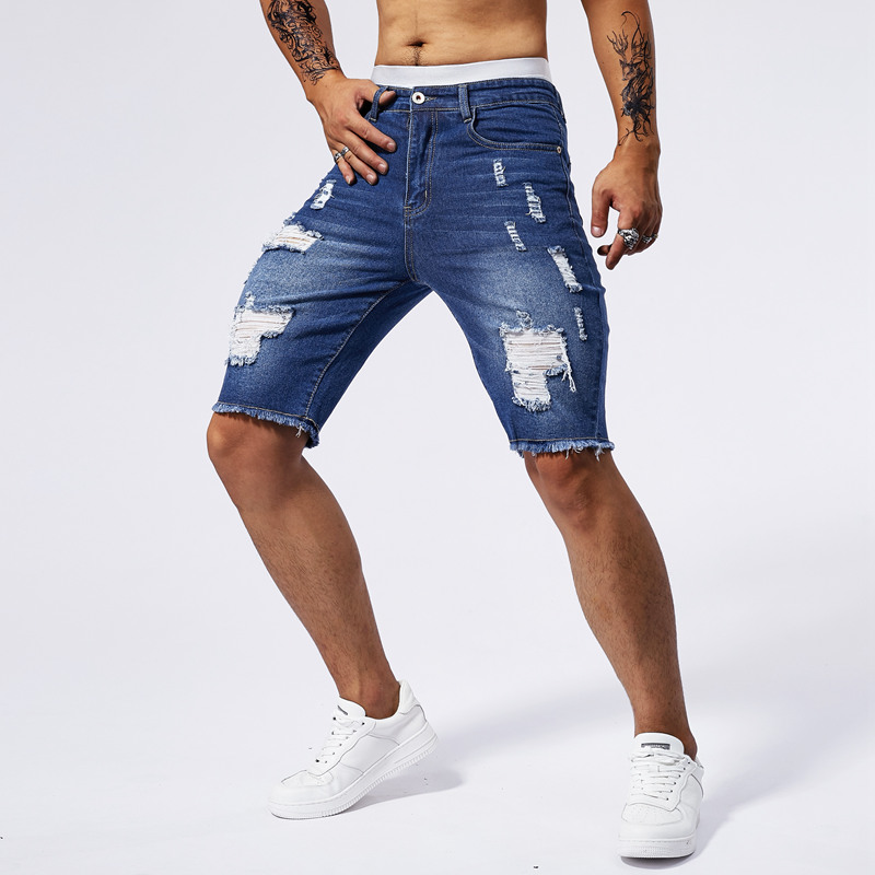 Pantaloncini di jeans strappat - Streetwear Brands recensione e prezzo