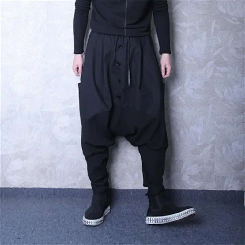 Marchio con fibbia scura Perso - Streetwear Brand Japanese recensione e prezzo